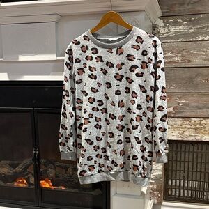 Leopard Print Light Knit Sweater